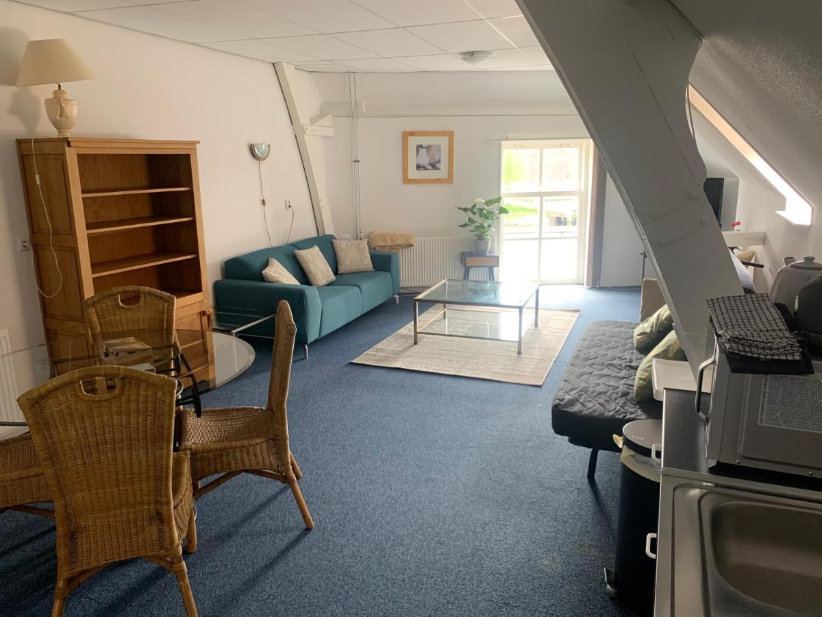 Pakhuis Aan De Haven - Bakboord Zierikzee Extérieur photo